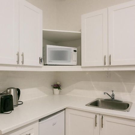 Auberge & Hotel Montreal Espace Confort Екстер'єр фото