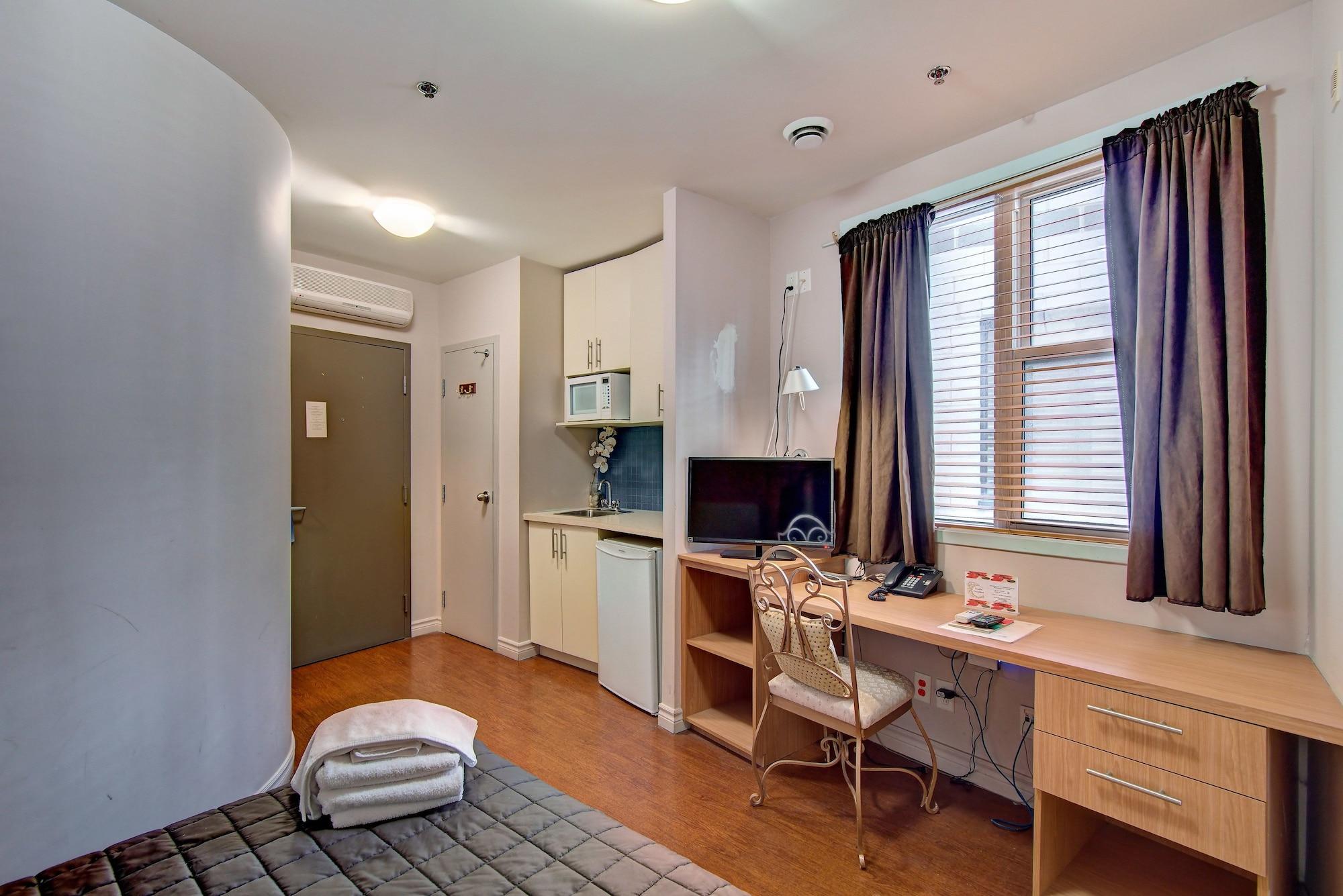 Auberge & Hotel Montreal Espace Confort Екстер'єр фото