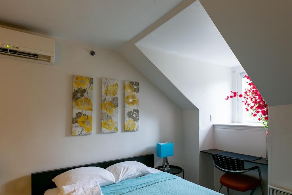 Auberge & Hotel Montreal Espace Confort Екстер'єр фото