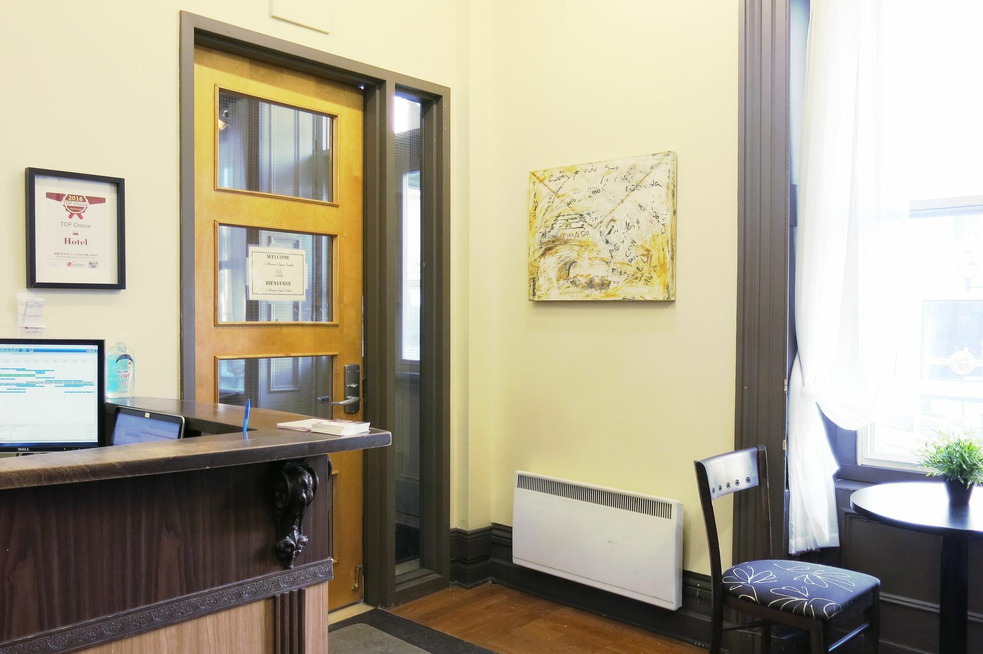Auberge & Hotel Montreal Espace Confort Екстер'єр фото
