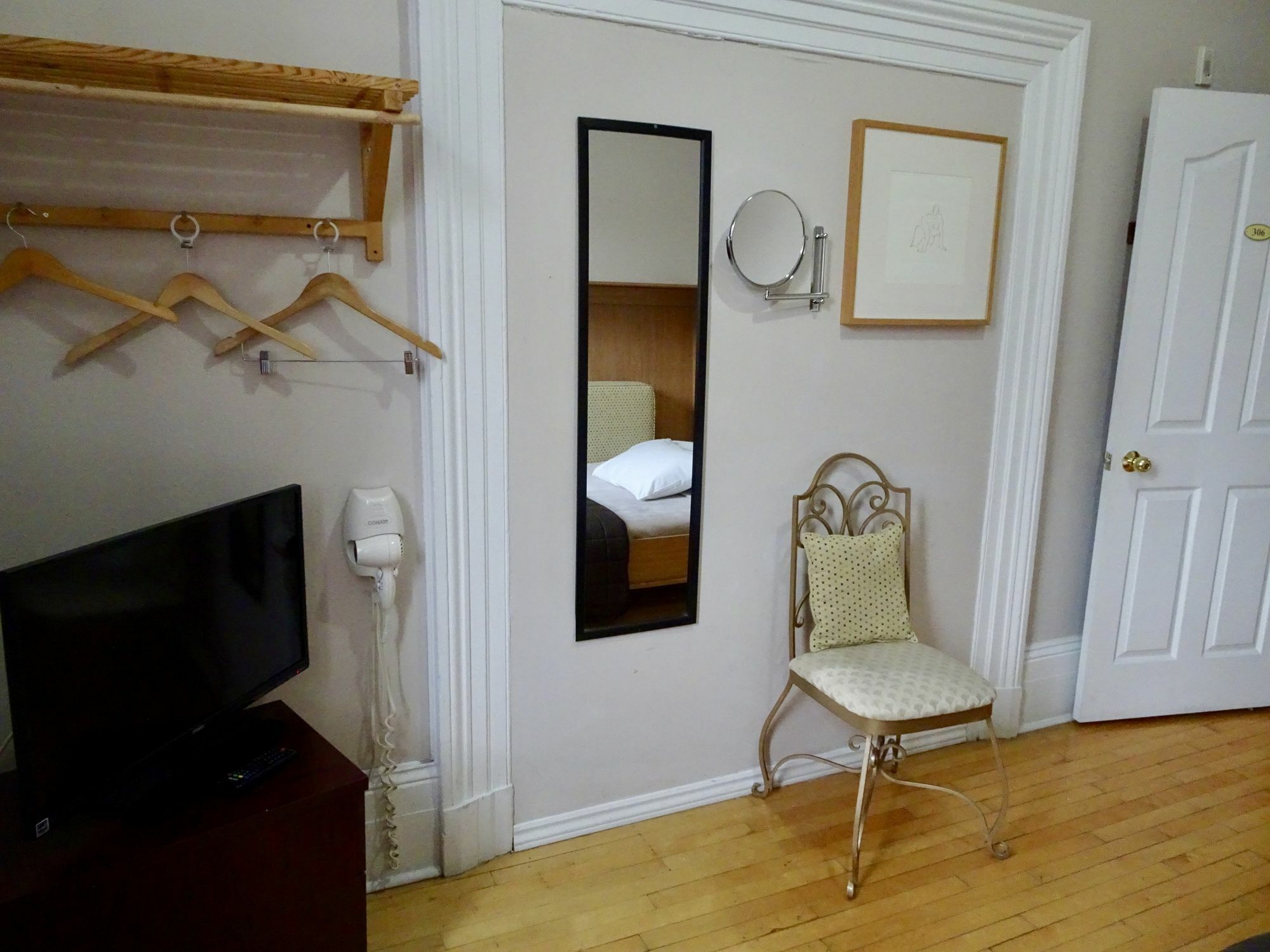Auberge & Hotel Montreal Espace Confort Екстер'єр фото