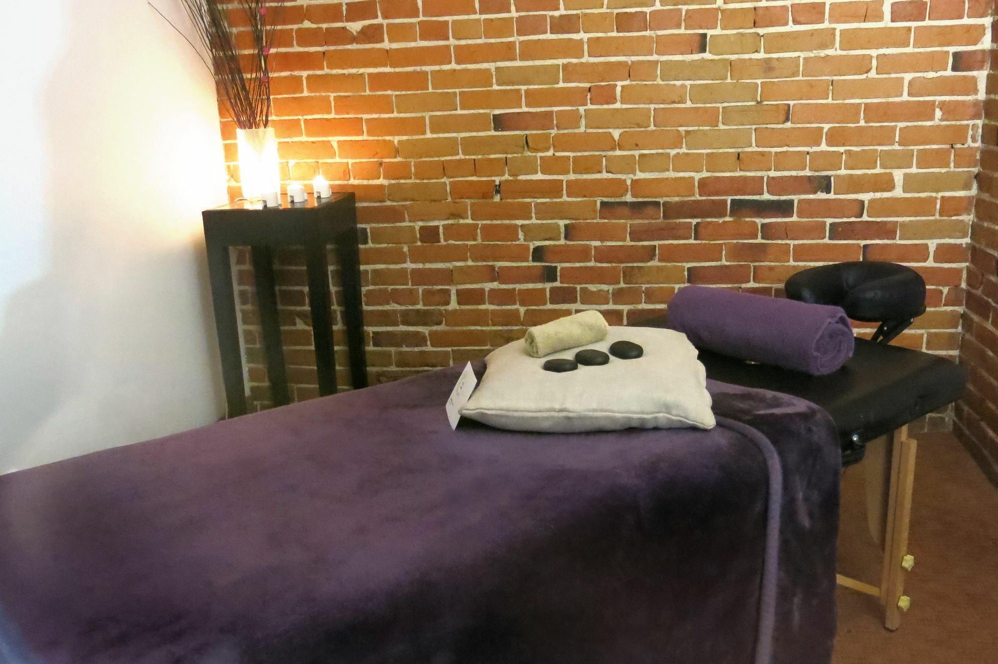 Auberge & Hotel Montreal Espace Confort Екстер'єр фото